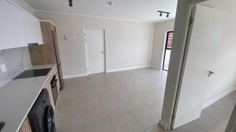 To Let 1 Bedroom Property for Rent in Richwood Western Cape